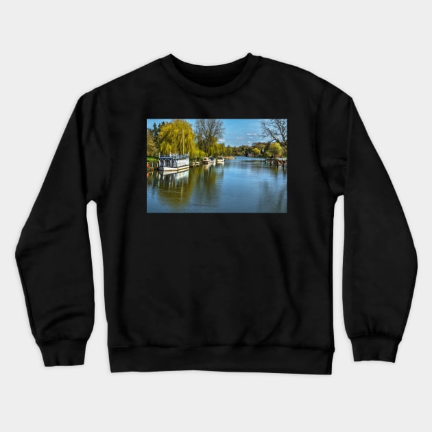 The River Thames At Streatley Crewneck Sweatshirt by IanWL